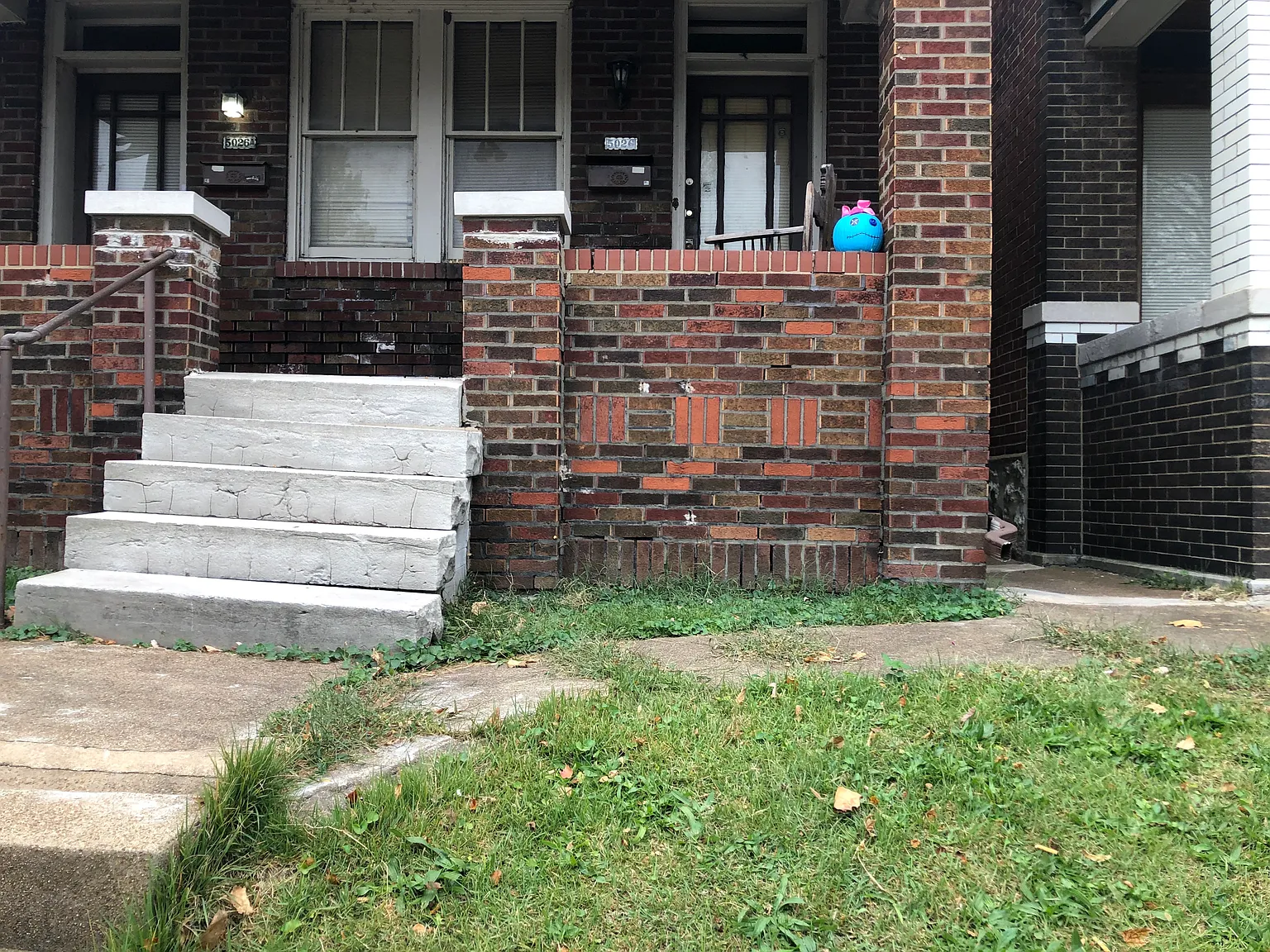 2 bed, 1000 sqft, $900 — Photo 2