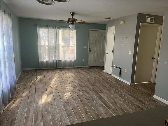 5th image of 1155 N FLORENCE AVENUE