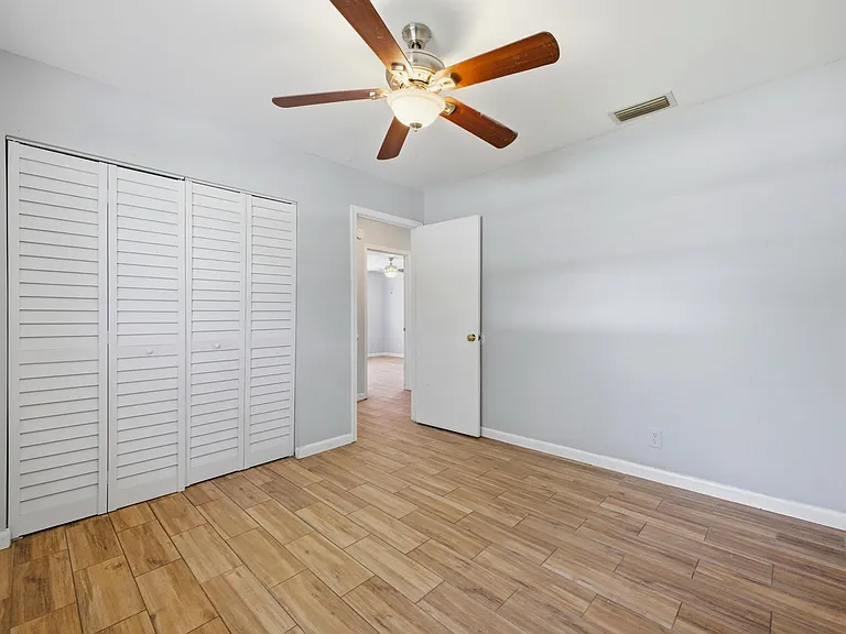 3561 Oberon Ave — Photo 20