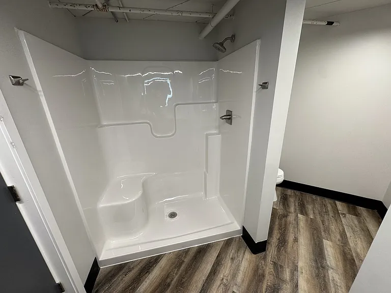 217 S Badger Ave — Photo 15