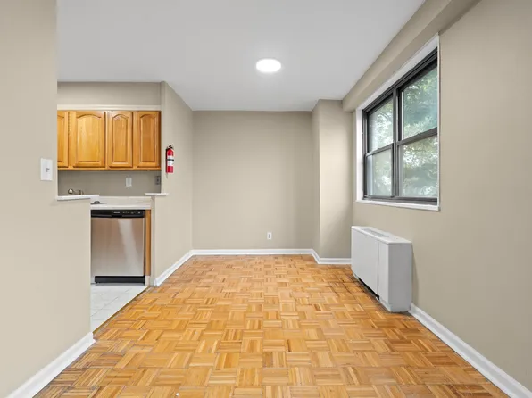 1225 Kennedy Boulevard image 8 of 19