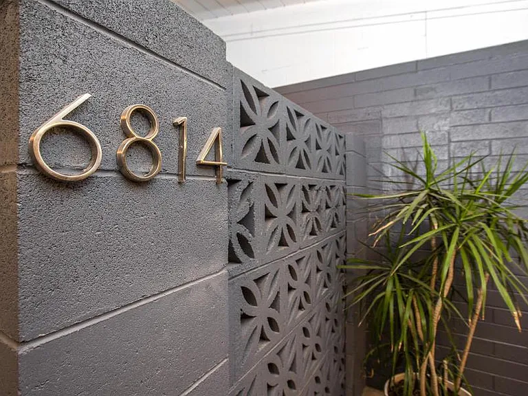 6814 E Monterey Way — Photo 3