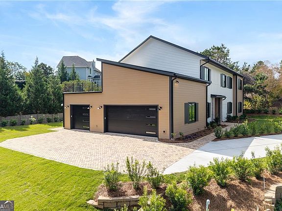 5th image of 2650 Roswell Rd