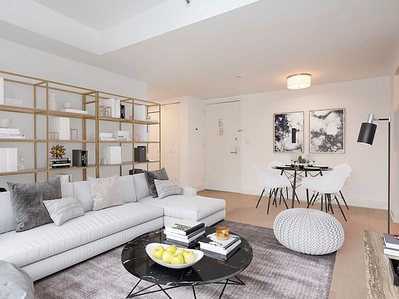 4th image of 222 E 34th St APT 1824