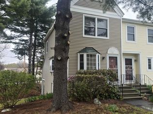 Fox Hollow, Manchester, NH 03104
