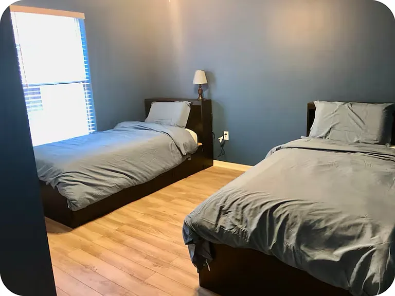 1067 Berkeley Dr — Photo 17