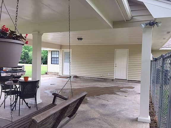 PRESSURE WASHED PORCH 