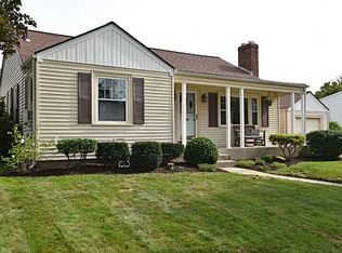 19 Bryant Rd, Cranston, RI 02910