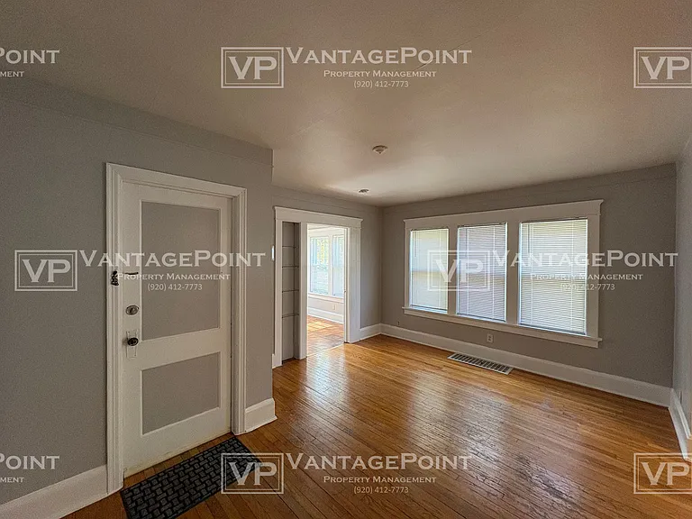 330 S Quincy St #1 — Photo 10
