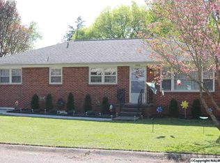 2025 Stanhope Dr NE, Huntsville, AL 35811