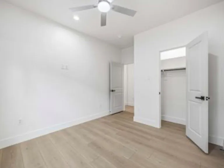 5313 Bacher — Photo 15