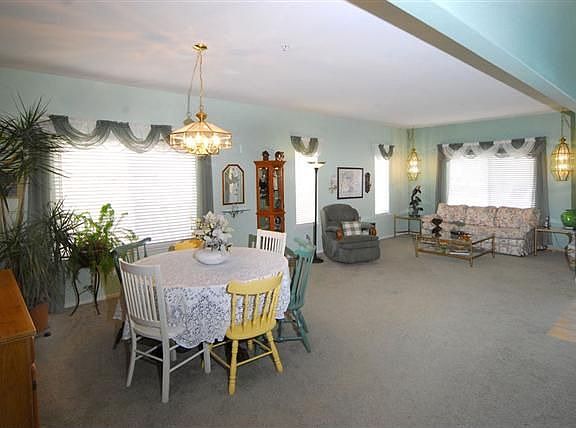 Dining / Living Rooms