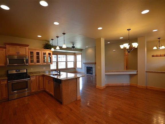 2nd image of 5454 Glenellen Dr