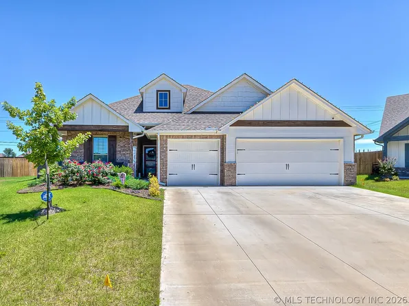 912 E Fulton Ct, Broken Arrow, OK 74012