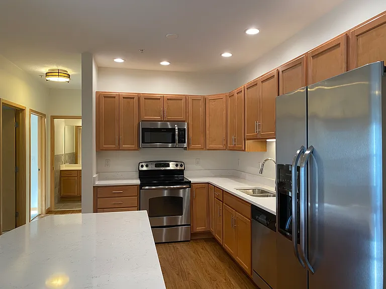 3020 University Ave SE #203 — Photo 2
