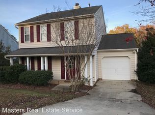 136 Fairford Dr, Holly Springs, NC 27540