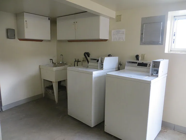 147 Mariposa Ave #F — Photo 29