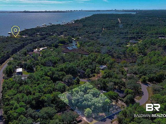 5th image of 0 W Bay Dr