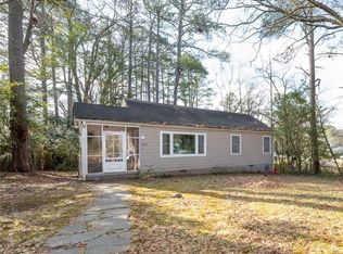 627 Scott Cir, Decatur, GA 30033