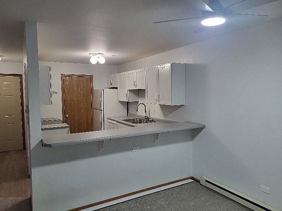 4th image of 1371 Cunat Ct APT 1D