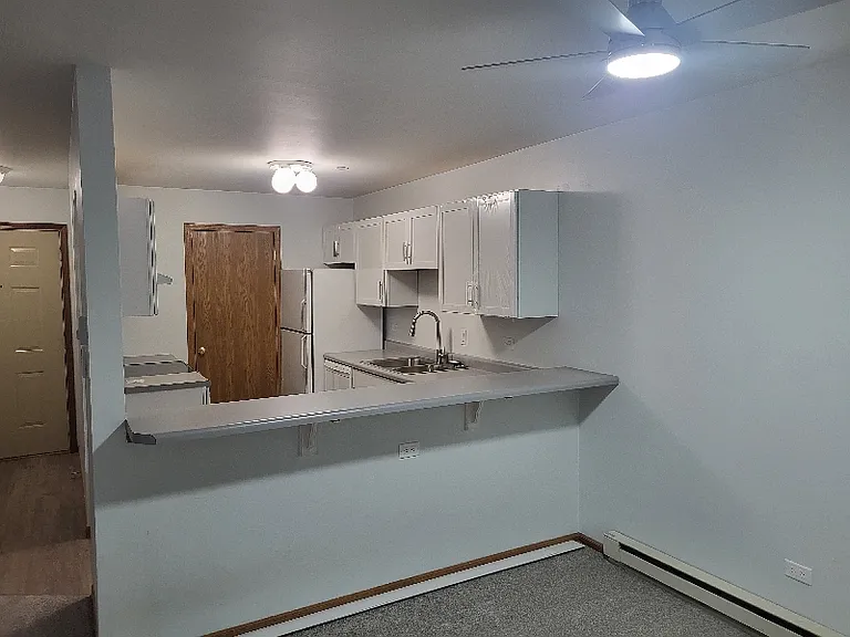 1371 Cunat Ct #1D — Photo 4
