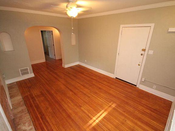 4th image of 1135 Emerson St APT 100