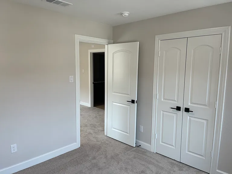1411 Windermere Way — Photo 18