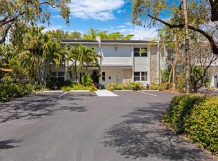 6217 SW 78th St #2B, South Miami, FL 33143