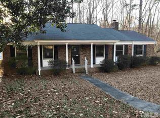 1114 Willow Dr, Chapel Hill, NC 27517