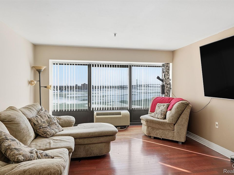1st image of 1001 W Jefferson Ave #12I