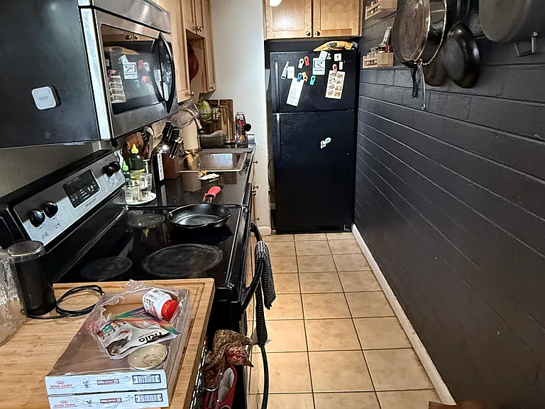 250 N Pearl St #203 — Photo 6
