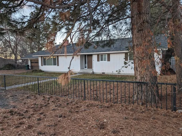 632 W 2nd St, Merrill, OR 97633