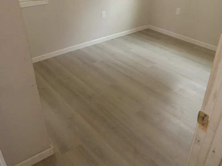 2154 Baldwin Ave — Photo 6