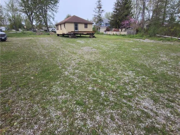 142 Erie Blvd, Norfolk County, ON N0E 1M0