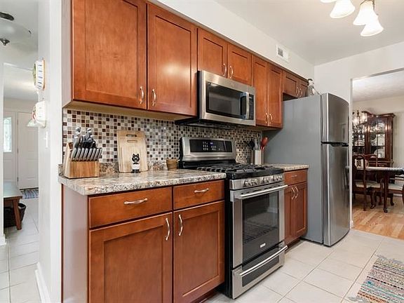 5th image of 2520 Saddle Dr