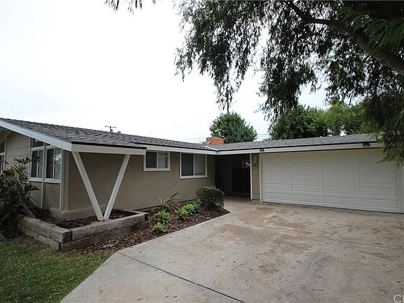 4th image of 263 Hanover Dr