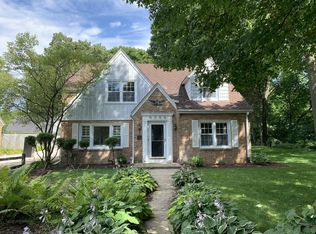 6066 N Apple Blossom Ln #6068, Milwaukee, WI 53217