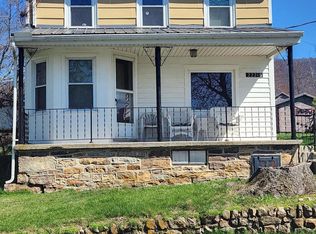 22218 Main St, Doylesburg, PA 17219