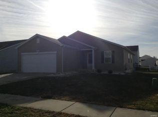 3816 Winward Way Dr, Swansea, IL 62226