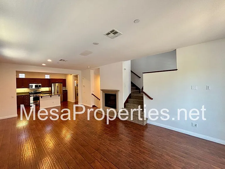 12368 Claredon Dr #6 — Photo 42