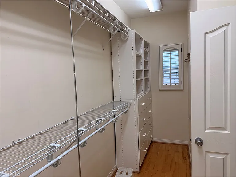 515 W Balboa Blvd — Photo 27