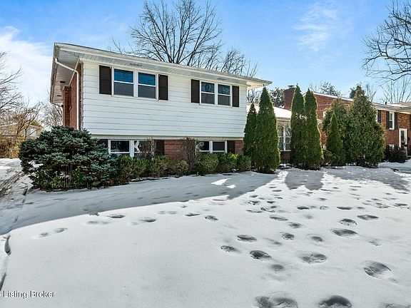 2nd image of 2270 Bradford Dr