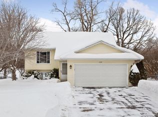 1737 Woodgate Ln, Eagan, MN 55122