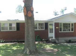 5600 Brinson Dr, Louisville, KY 40216