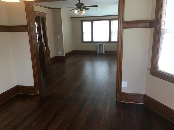 4th image of 312 Decker Ave