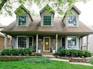 4907 Montgomery Ave, Downers Grove, IL 60515