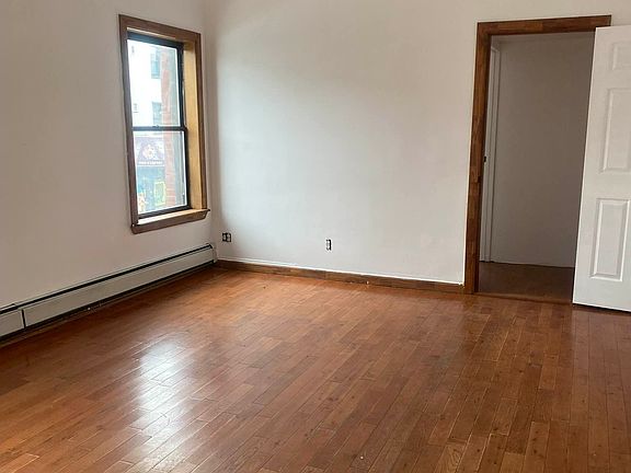 2nd image of 623 Manhattan Ave #3
