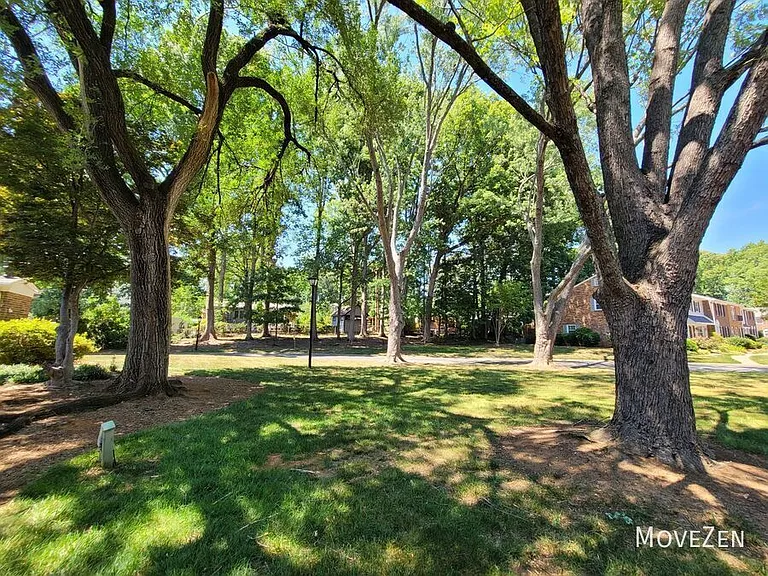 3003 Overton Dr #D — Photo 31