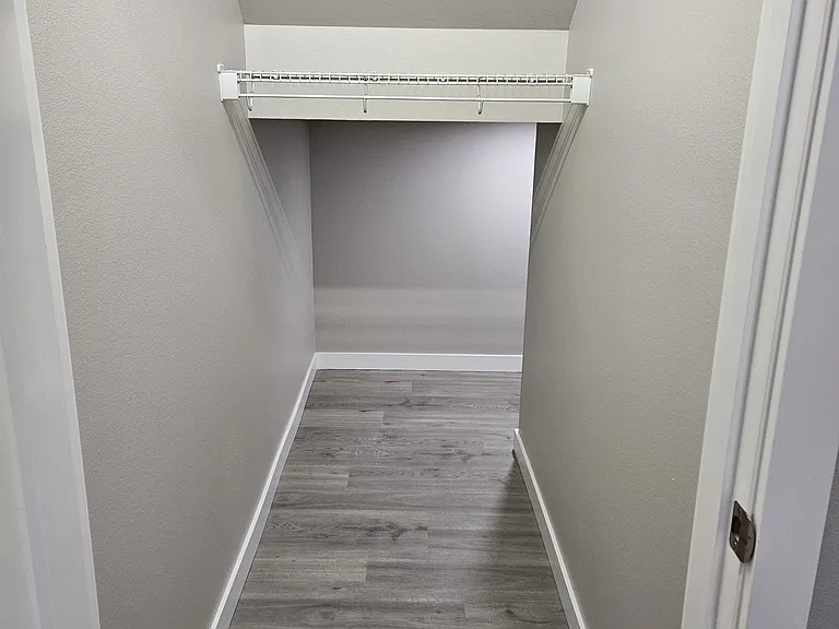 11122 Vickery Ave E #6 — Photo 11
