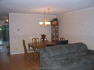 5th image of 1338 Foxglove Sq